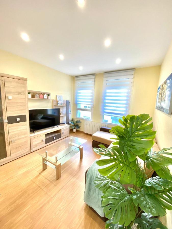 Arenal Home, Parking Gratis Lugo Exterior foto